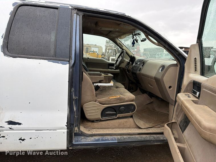 image for item EP3088 2005 Ford F150 Ext. Cab pickup truck