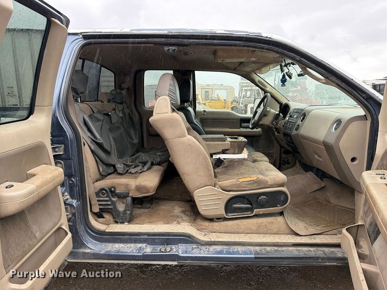 image for item EP3088 2005 Ford F150 Ext. Cab pickup truck