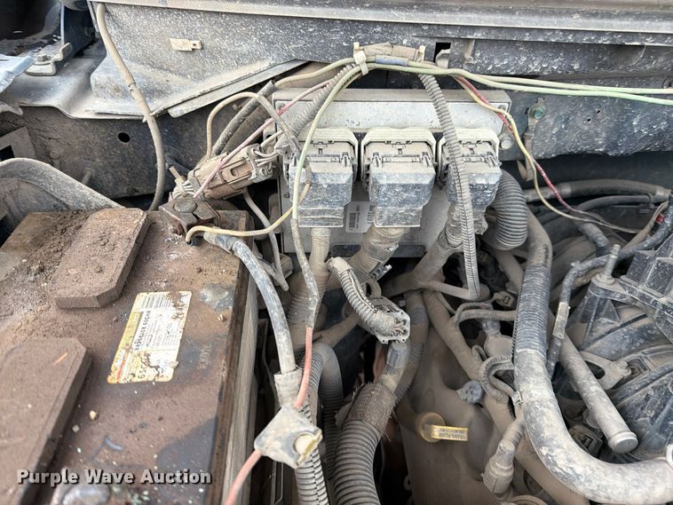image for item EP3088 2005 Ford F150 Ext. Cab pickup truck