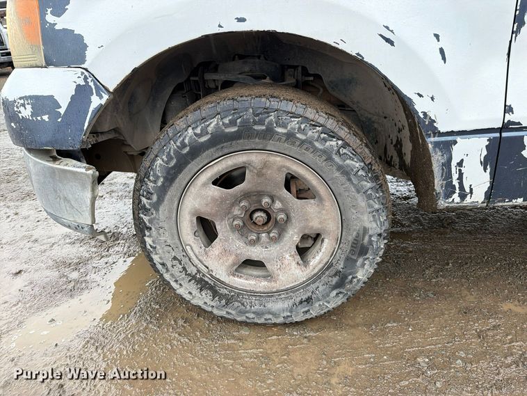 image for item EP3088 2005 Ford F150 Ext. Cab pickup truck
