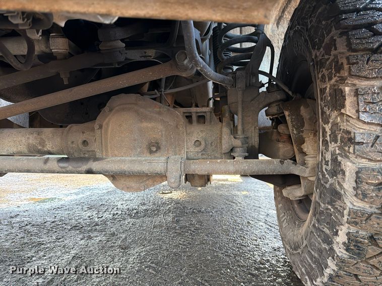 image for item EP3089 2006 Ford F250 Super Duty Ext. Cab pickup truck