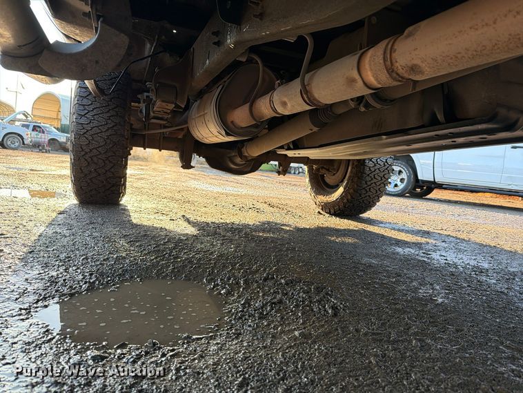 image for item EP3089 2006 Ford F250 Super Duty Ext. Cab pickup truck