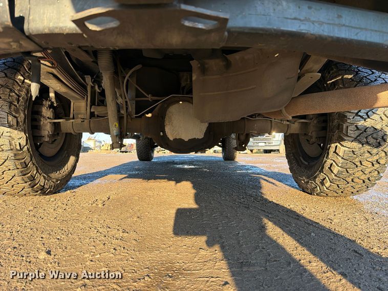 image for item EP3089 2006 Ford F250 Super Duty Ext. Cab pickup truck