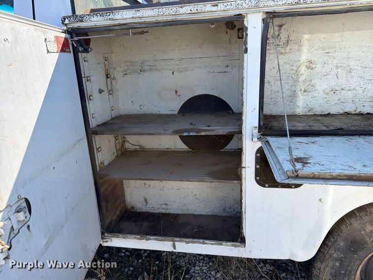 image for item EP3097 1996 Ford F250 utility bed pickup truck