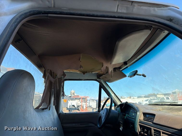 image for item EP3097 1996 Ford F250 utility bed pickup truck