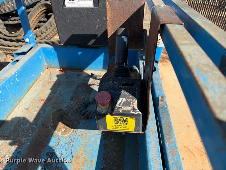 image for item ES8220 2019 Genie GS-1930 scissor lift