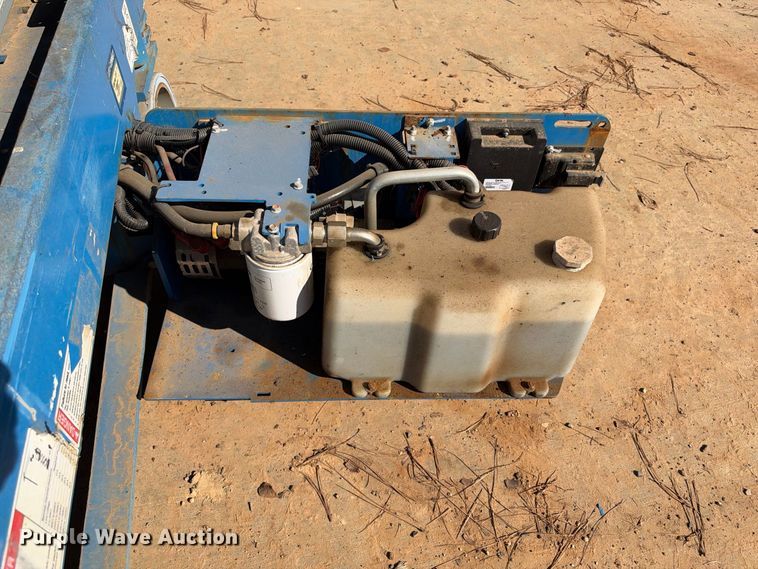 image for item ES8220 2019 Genie GS-1930 scissor lift