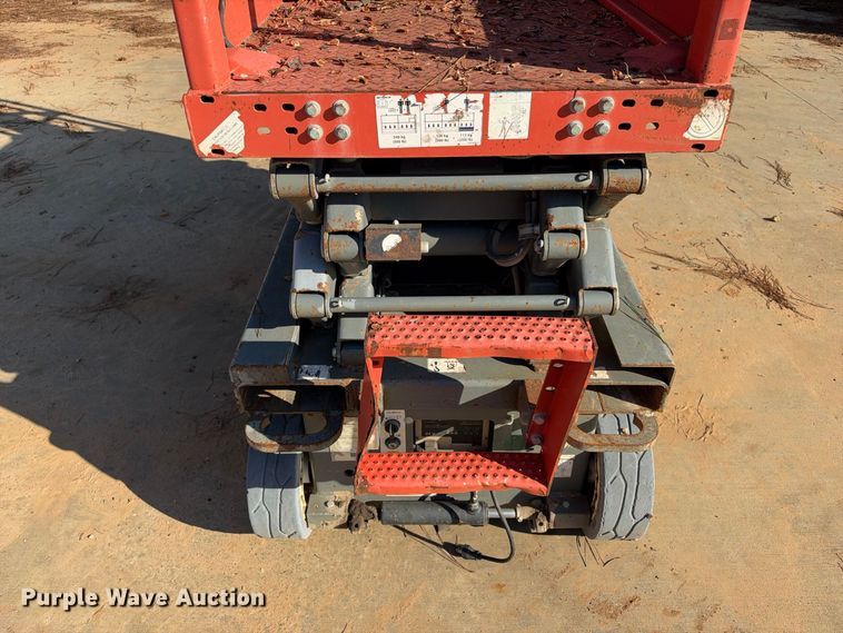 image for item ES8222 2018 Skyjack SJIII-3219 scissor lift