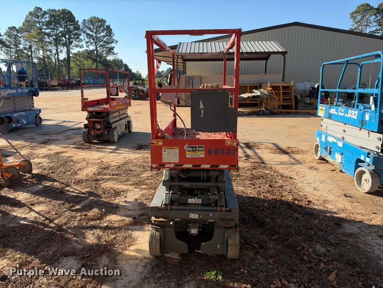 image for item ES8225 2018 Skyjack SJIII-3219 scissor lift