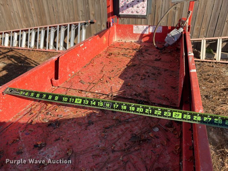 image for item ES8225 2018 Skyjack SJIII-3219 scissor lift