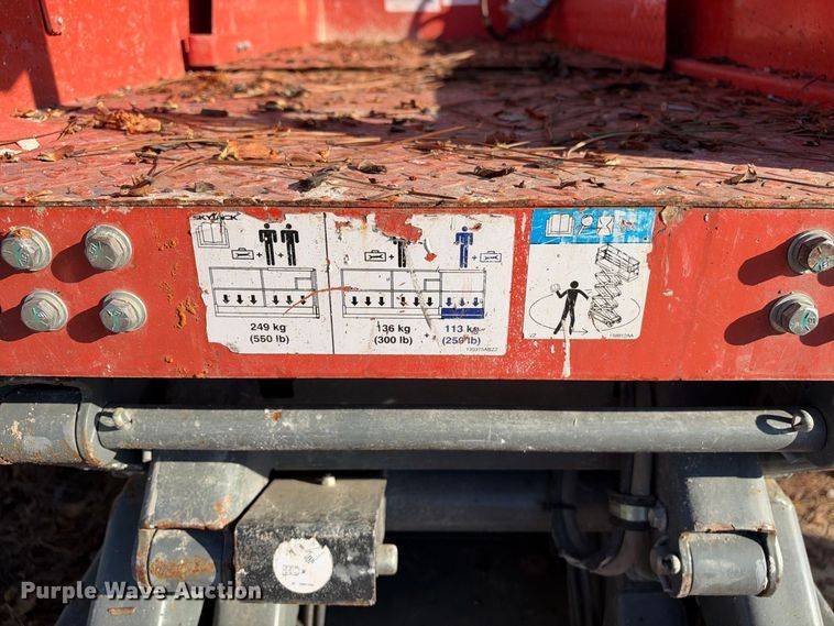 image for item ES8225 2018 Skyjack SJIII-3219 scissor lift