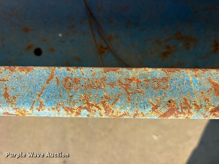 image for item ES8231 1999 Genie GS-1930 scissor lift
