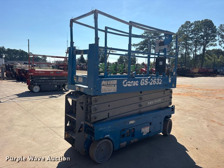 image for item ES8234 Genie GS-2632 scissor lift