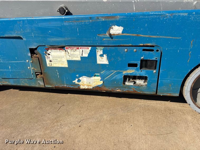 image for item ES8234 Genie GS-2632 scissor lift