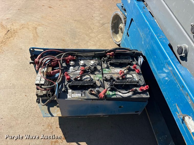 image for item ES8234 Genie GS-2632 scissor lift