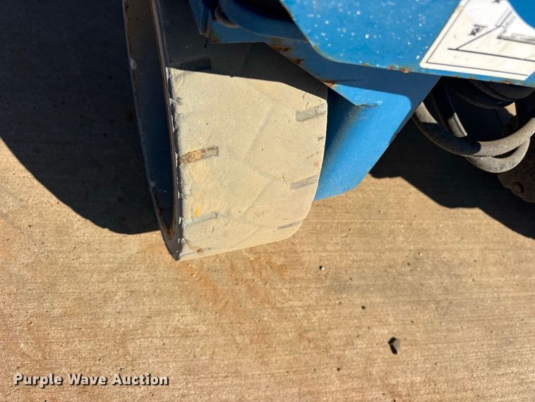 image for item ES8234 Genie GS-2632 scissor lift