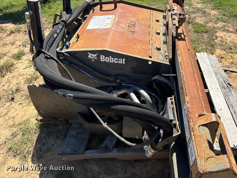 image for item ES8249 2020 Bobcat 24PLA skid steer cold planer