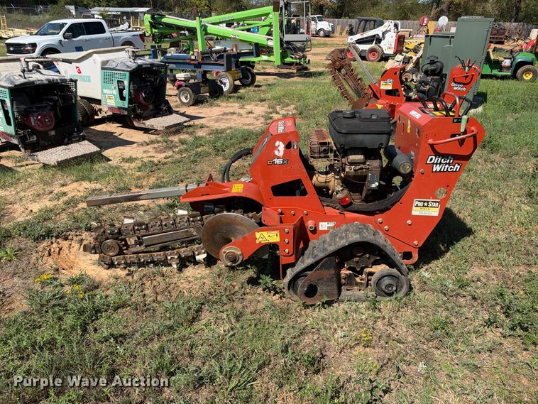 image for item ES8258 2018 Ditch Witch C16X trencher