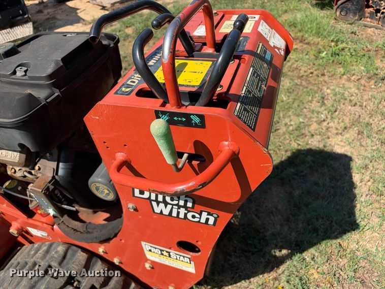 image for item ES8258 2018 Ditch Witch C16X trencher