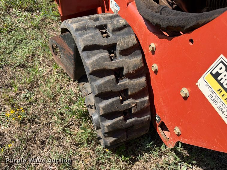 image for item ES8258 2018 Ditch Witch C16X trencher