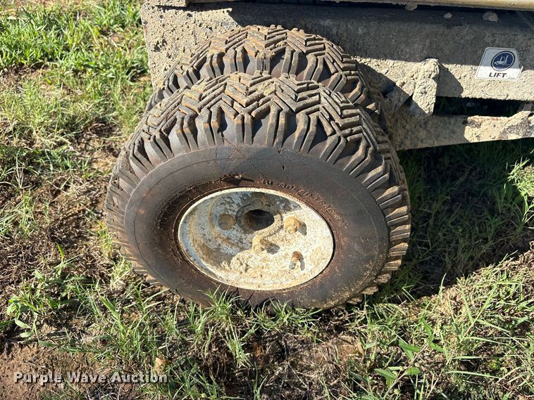 image for item ES8264 2020 Whiteman WBH-16 concrete buggy