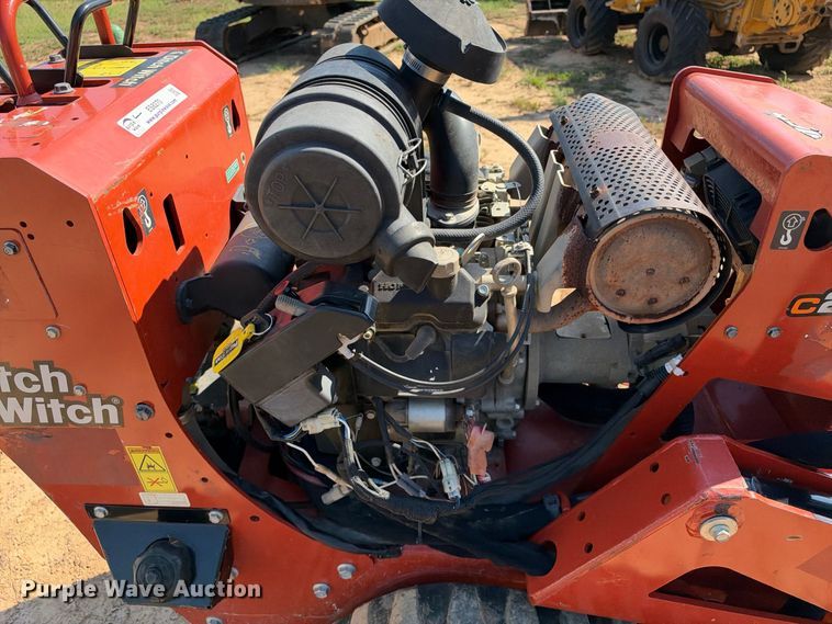 image for item ES8270 2019 Ditch Witch C24X trencher