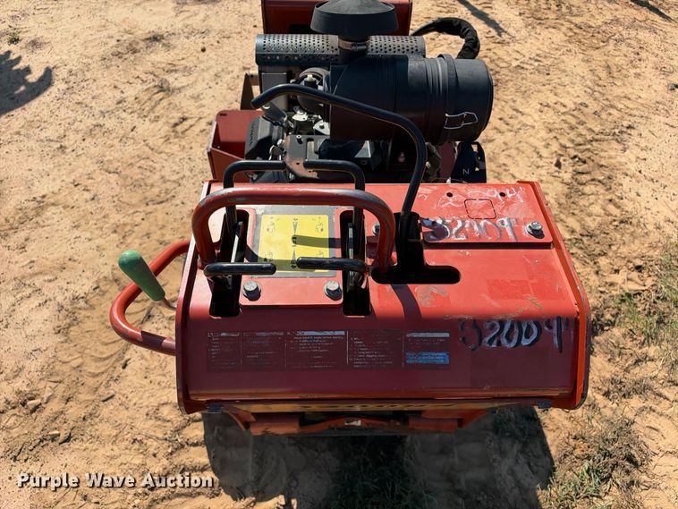 image for item ES8271 2018 Ditch Witch C24X trencher