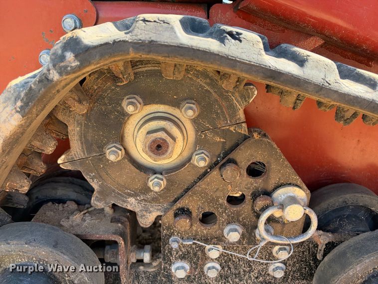 image for item ES8271 2018 Ditch Witch C24X trencher