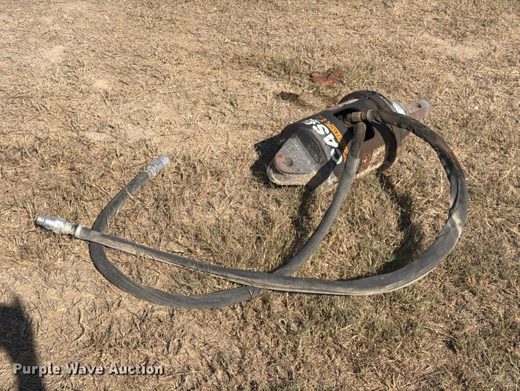 image for item EU0972 2022 Case X1475 auger drive unit
