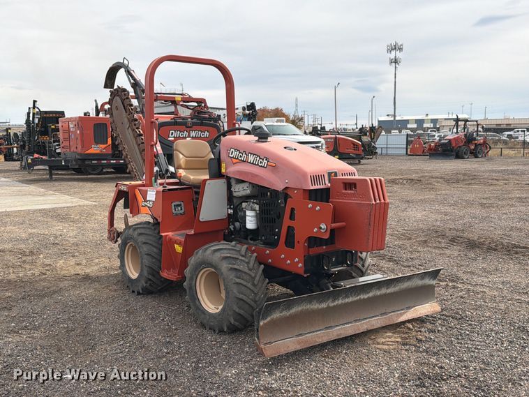 image for item EW1193 2019 Ditch Witch RT45 trencher