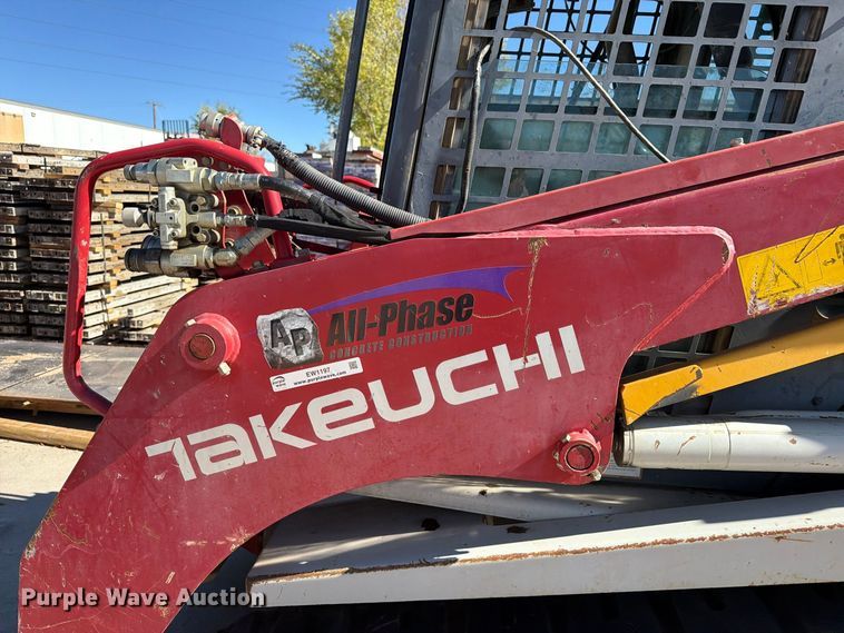 image for item EW1197 2014 Takeuchi TL10 tracked skid steer loader