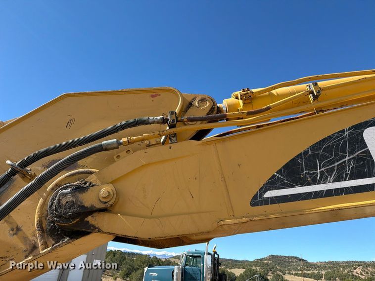 image for item EW1200 1997 Caterpillar 320B L excavator