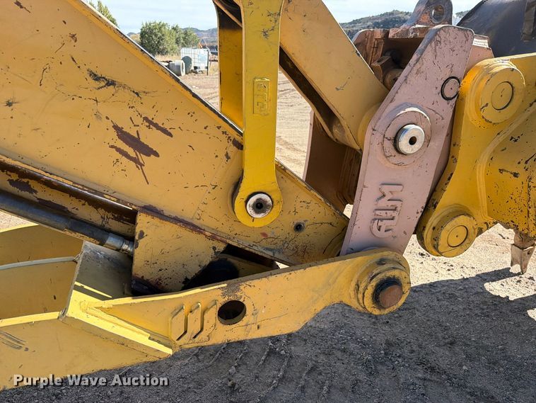 image for item EW1200 1997 Caterpillar 320B L excavator