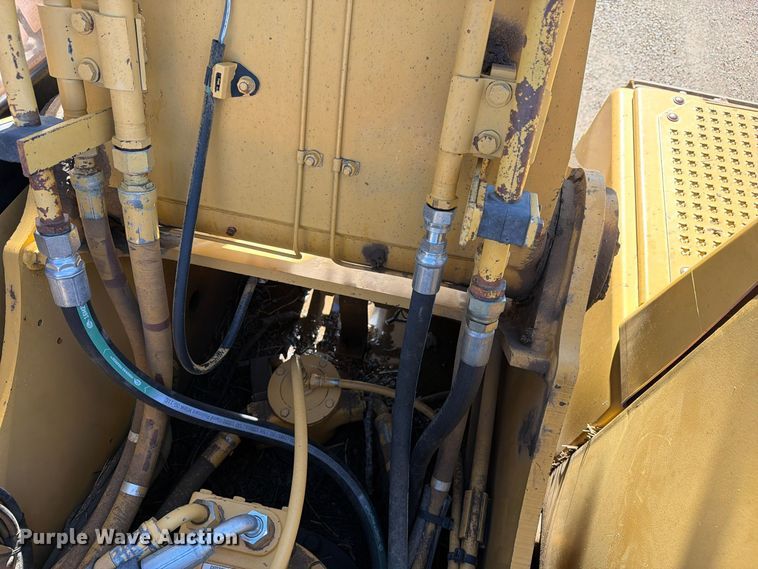 image for item EW1200 1997 Caterpillar 320B L excavator