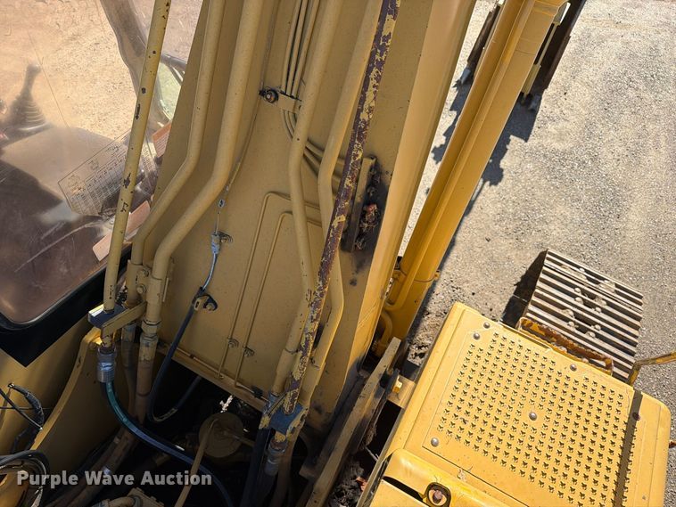 image for item EW1200 1997 Caterpillar 320B L excavator
