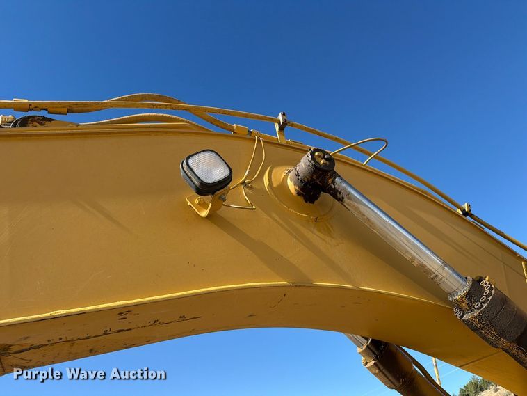 image for item EW1200 1997 Caterpillar 320B L excavator