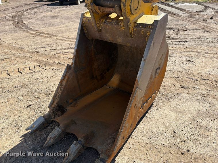 image for item EW1200 1997 Caterpillar 320B L excavator