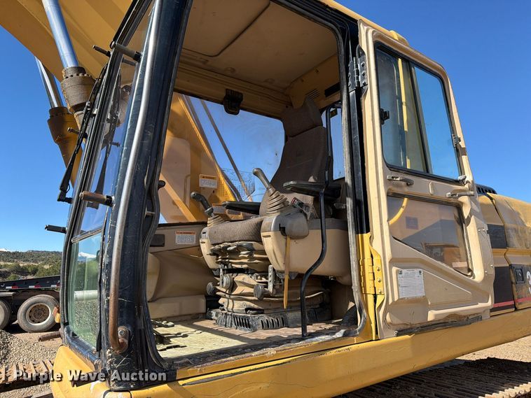 image for item EW1200 1997 Caterpillar 320B L excavator