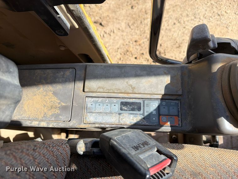 image for item EW1200 1997 Caterpillar 320B L excavator
