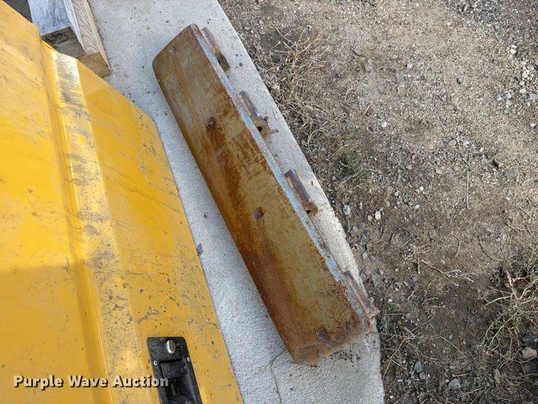 image for item EW1200 1997 Caterpillar 320B L excavator