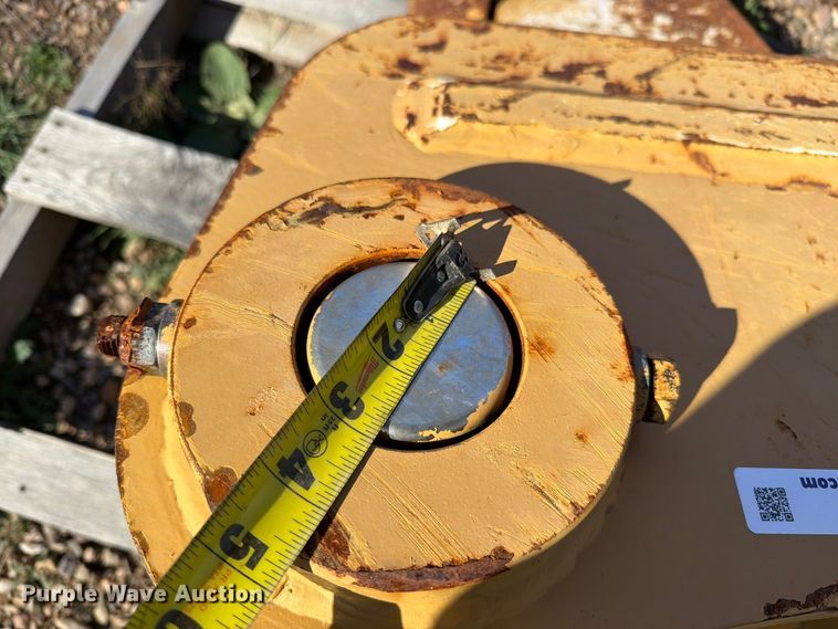 image for item EW1202 Bedrock 320 B-Linkage excavator ripper