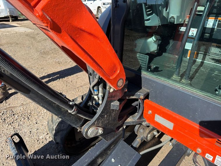 image for item EW1203 2013 Kubota U27-4 mini excavator