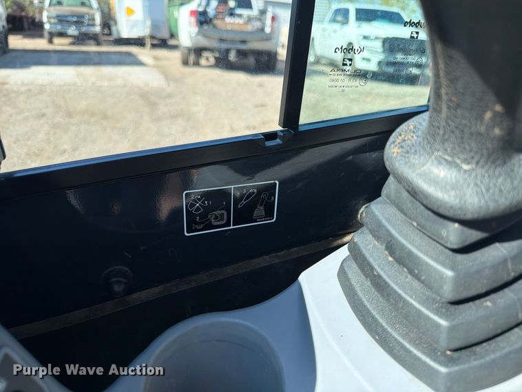 image for item EW1203 2013 Kubota U27-4 mini excavator
