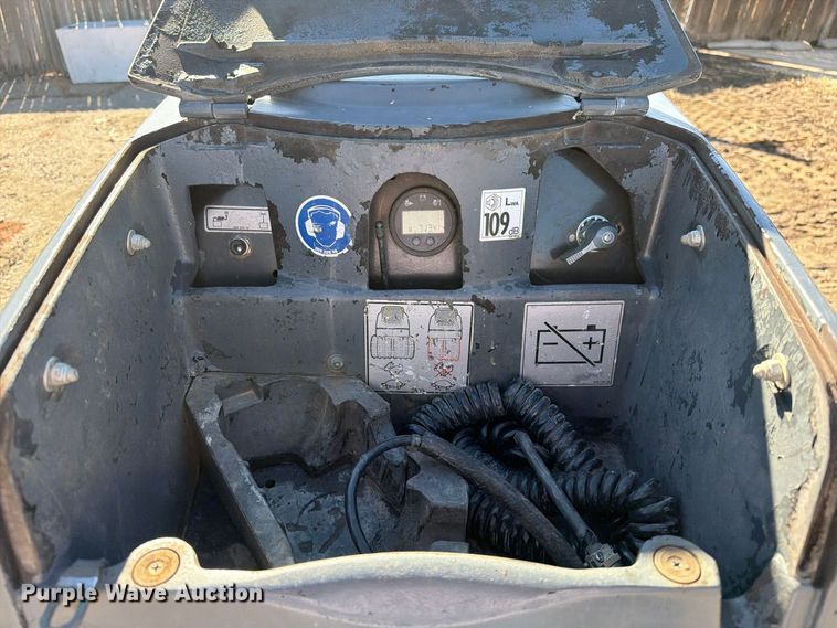 image for item EW1204 Bomag BMP 8500 
