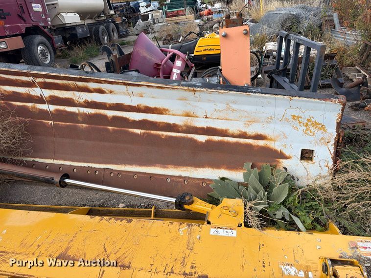image for item EW2323 Motor grader wing plow