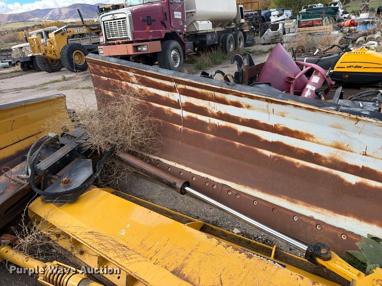 image for item EW2323 Motor grader wing plow