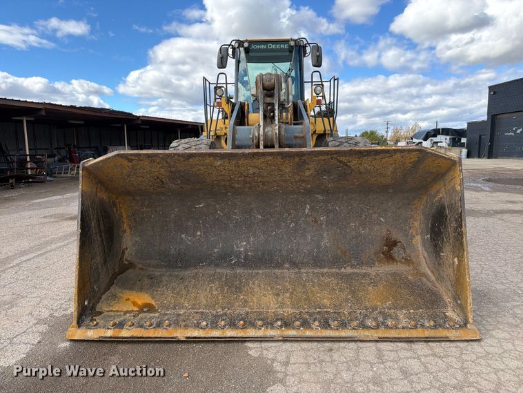 image for item EW2325 2014 John Deere 744K wheel loader