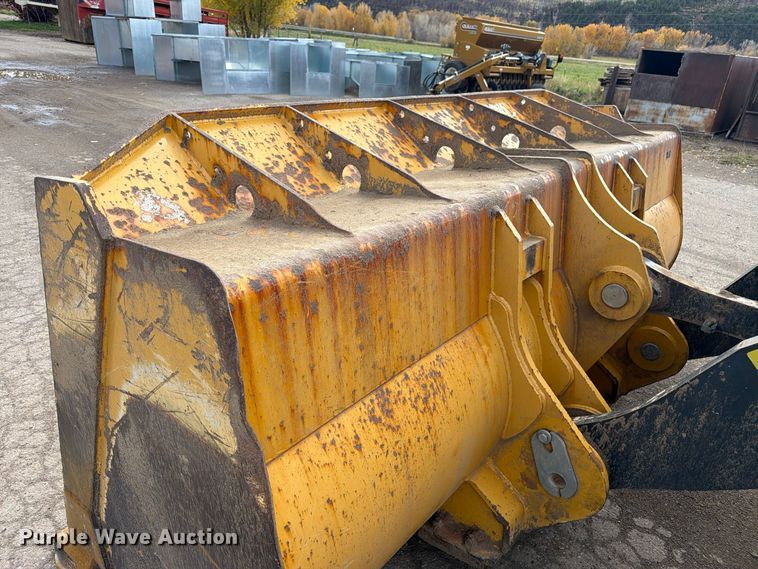 image for item EW2325 2014 John Deere 744K wheel loader