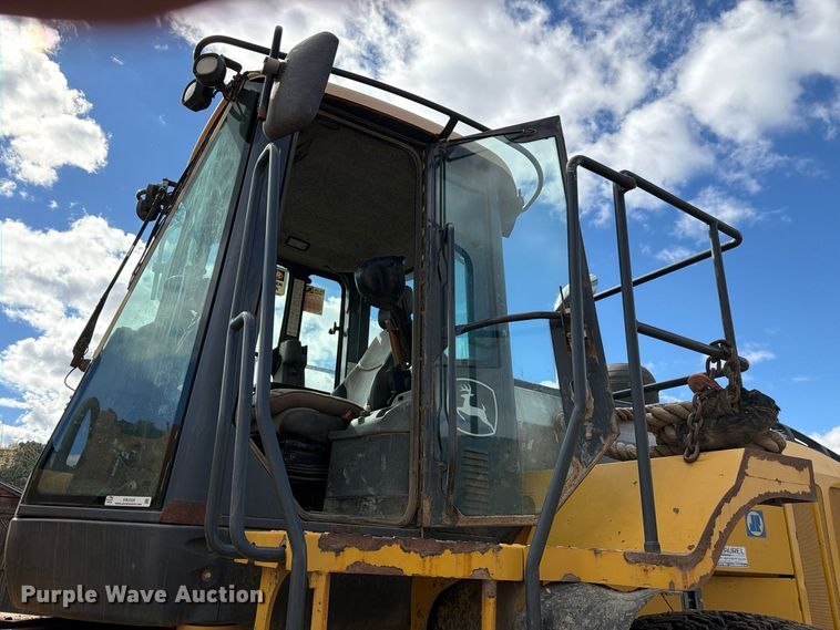 image for item EW2325 2014 John Deere 744K wheel loader