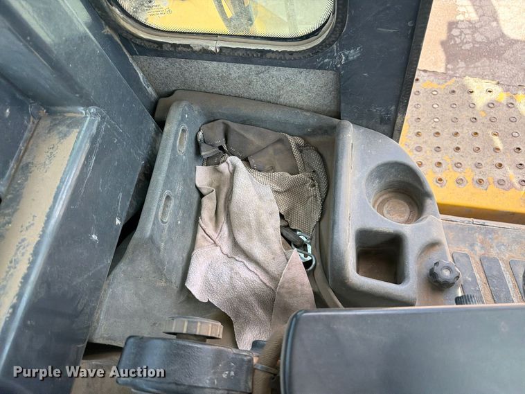 image for item EW2325 2014 John Deere 744K wheel loader